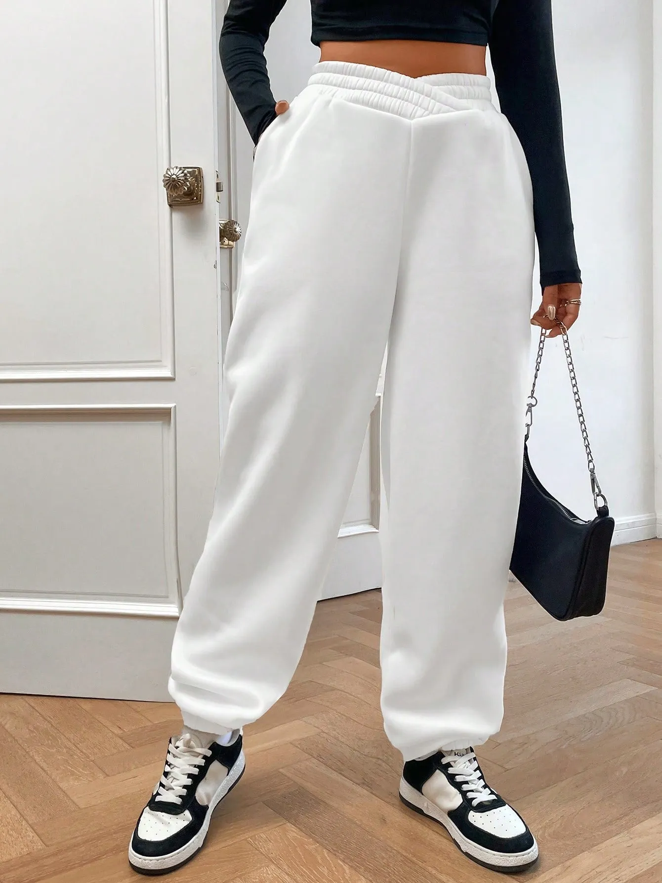 High-waisted Baggy Sweatpants Cross Waist Detail FW23