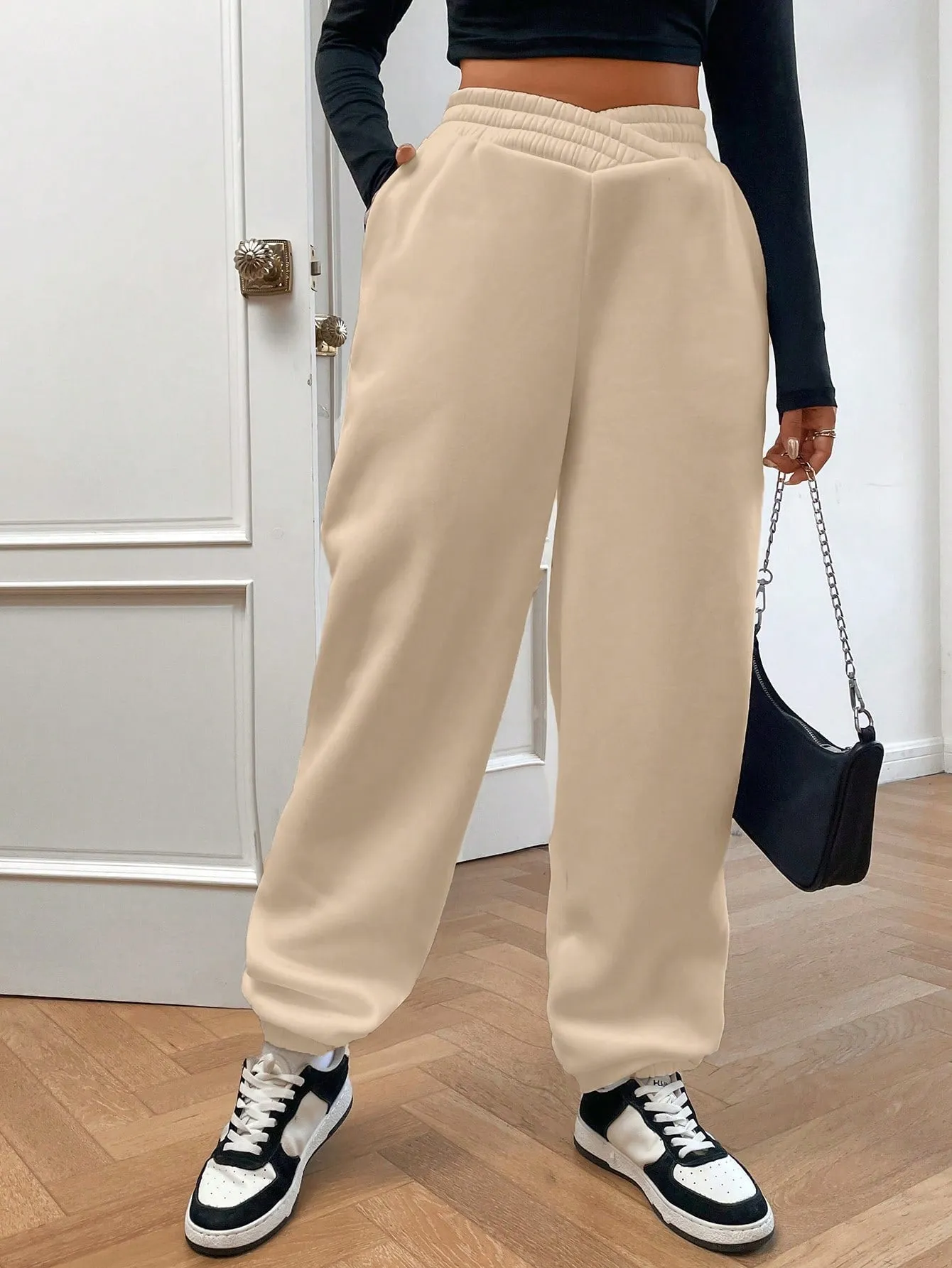 High-waisted Baggy Sweatpants Cross Waist Detail FW23