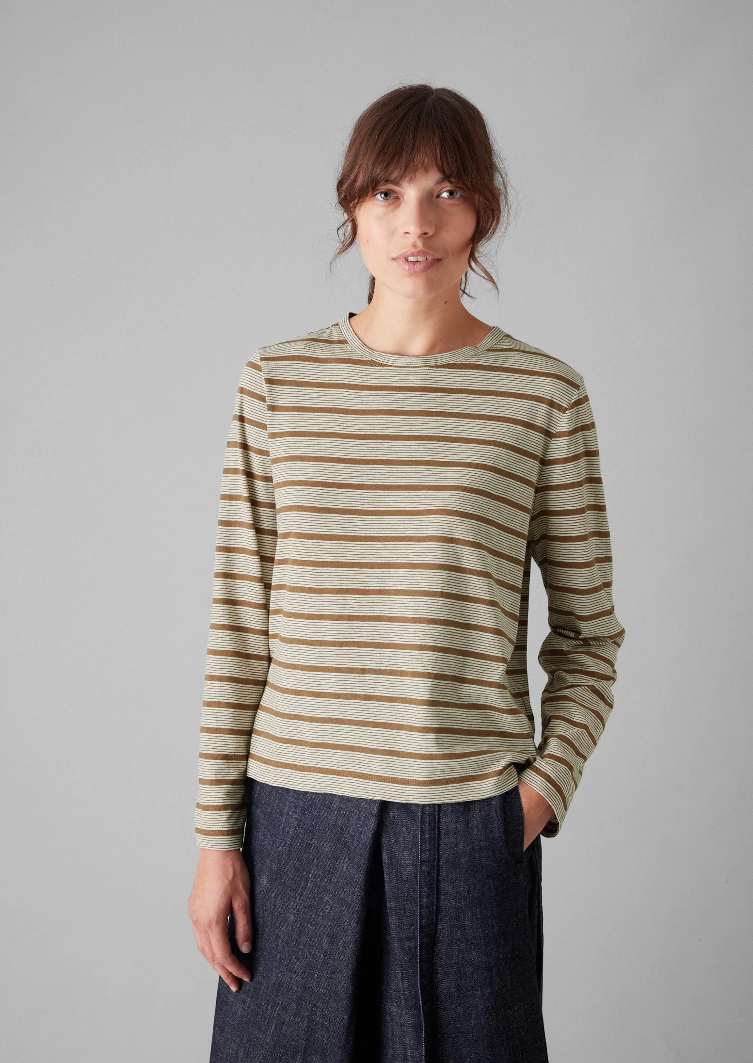 Stripe Crew Neck Tee | Ecru/Partridge