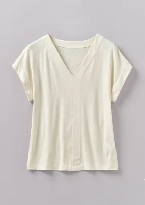 V-Neck Organic Cotton Tee | Daisy