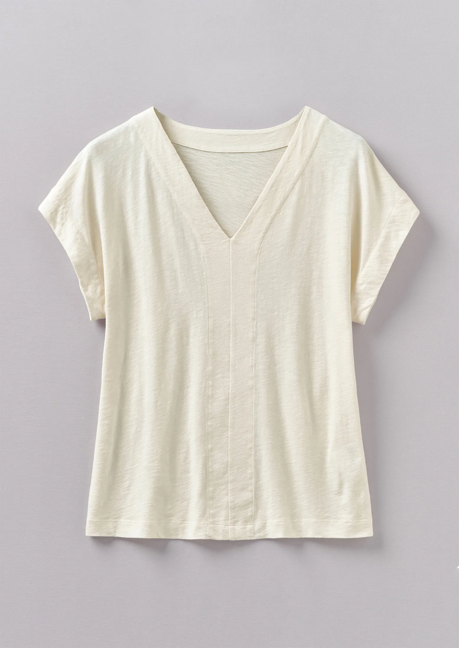 V-Neck Organic Cotton Tee | Daisy