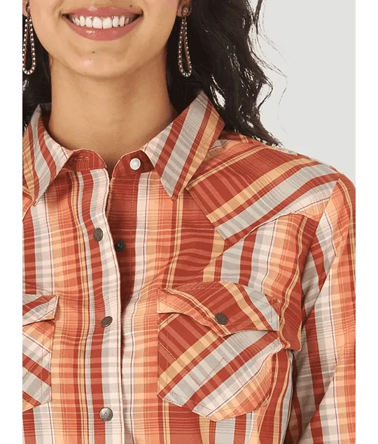 Wrangler Women's Pointed Yoke Plaid Snap Up Long Sleeve Western Shirt LW3007M